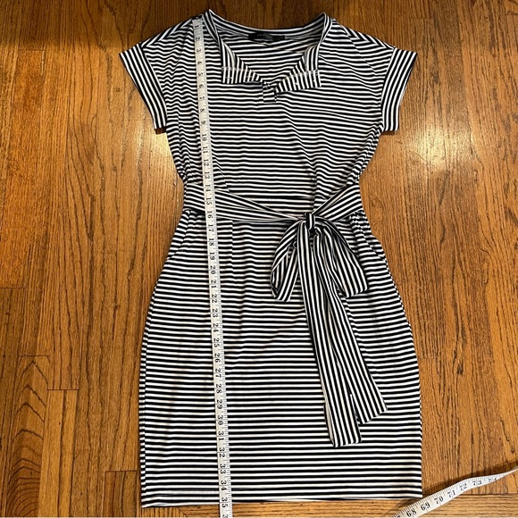 Women's Striped Short Sleeve Dress Tie waist with Pockets - Picture 8 of 13